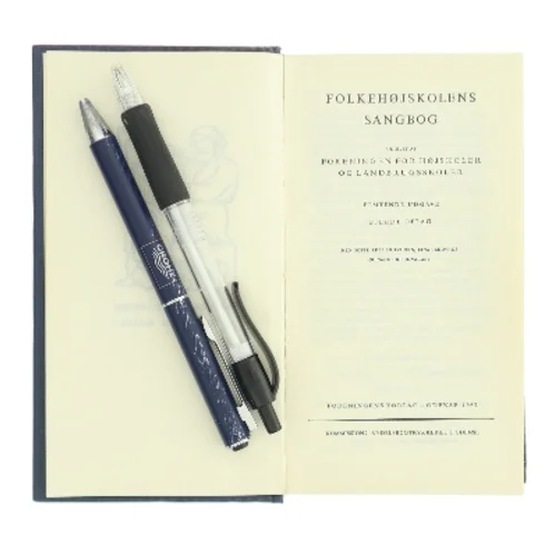 Folkehøjskolens Sangbog af H. Nutzhorn (Bog)