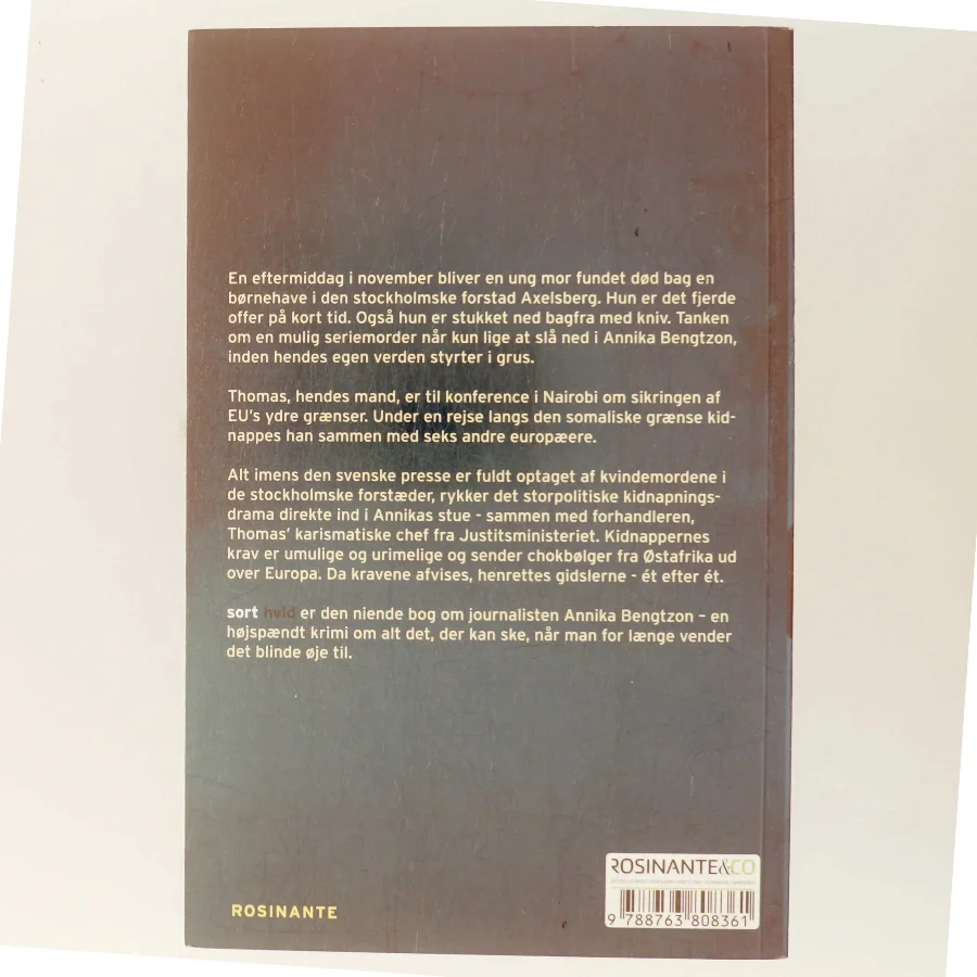 Sort hvid af Liza Marklund (Bog)