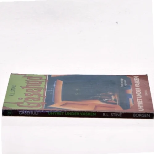 Uhyret under vasken af R. L. Stine (Bog)