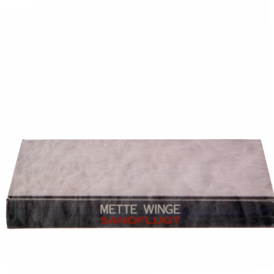 Sandflugt af Mette Winge (Bog)