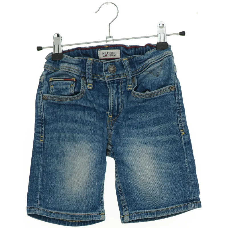 Tommy Hilfiger shorts (str. 116 cm)