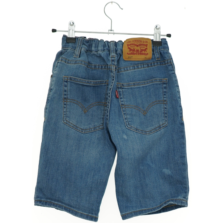 Levis shorts (str. 140 cm)