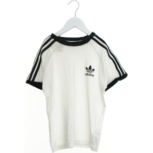 Adidas t-shirt (str. 140 cm)