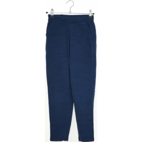 Adidas sweatpants (str. 140 cm)