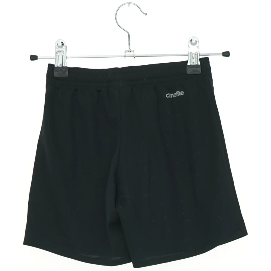Adidas shorts (str. 116 cm)