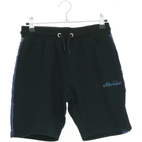 Ellesse shorts (str. 164 cm)