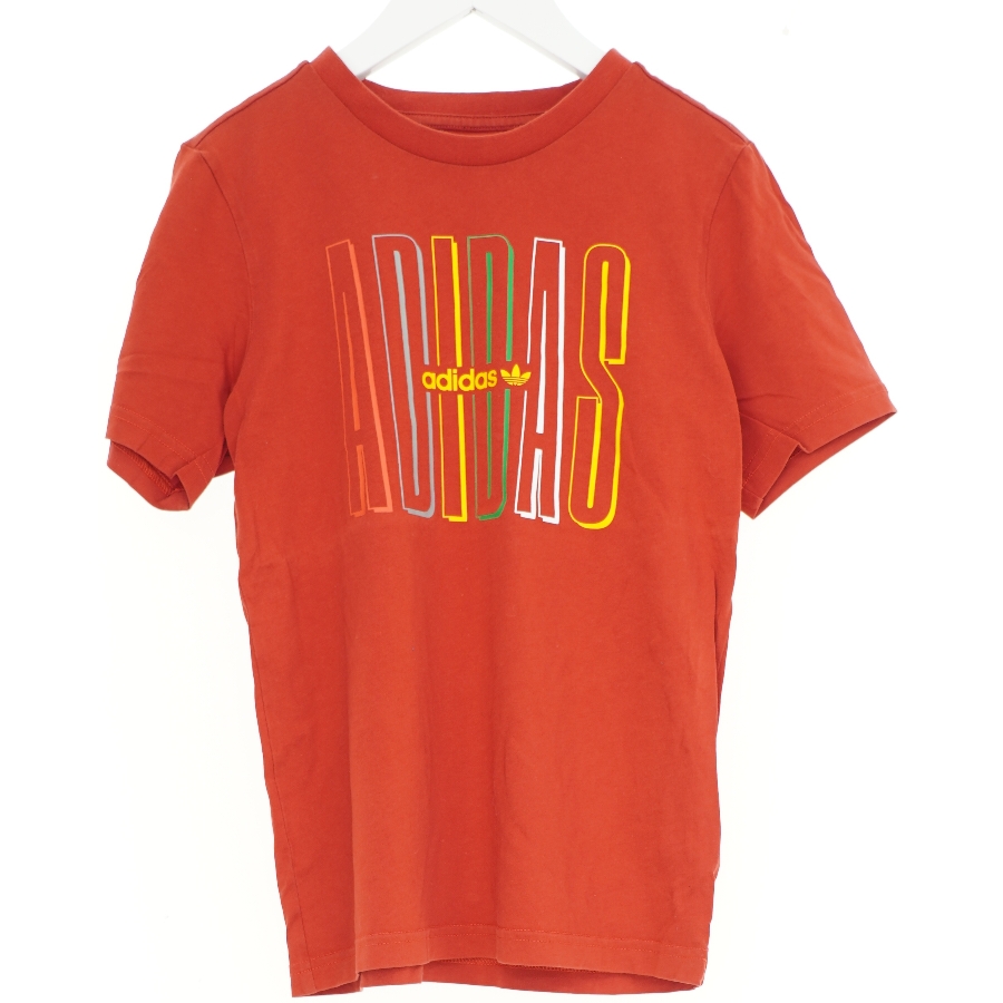 Adidas t-shirt (str. 134 cm)