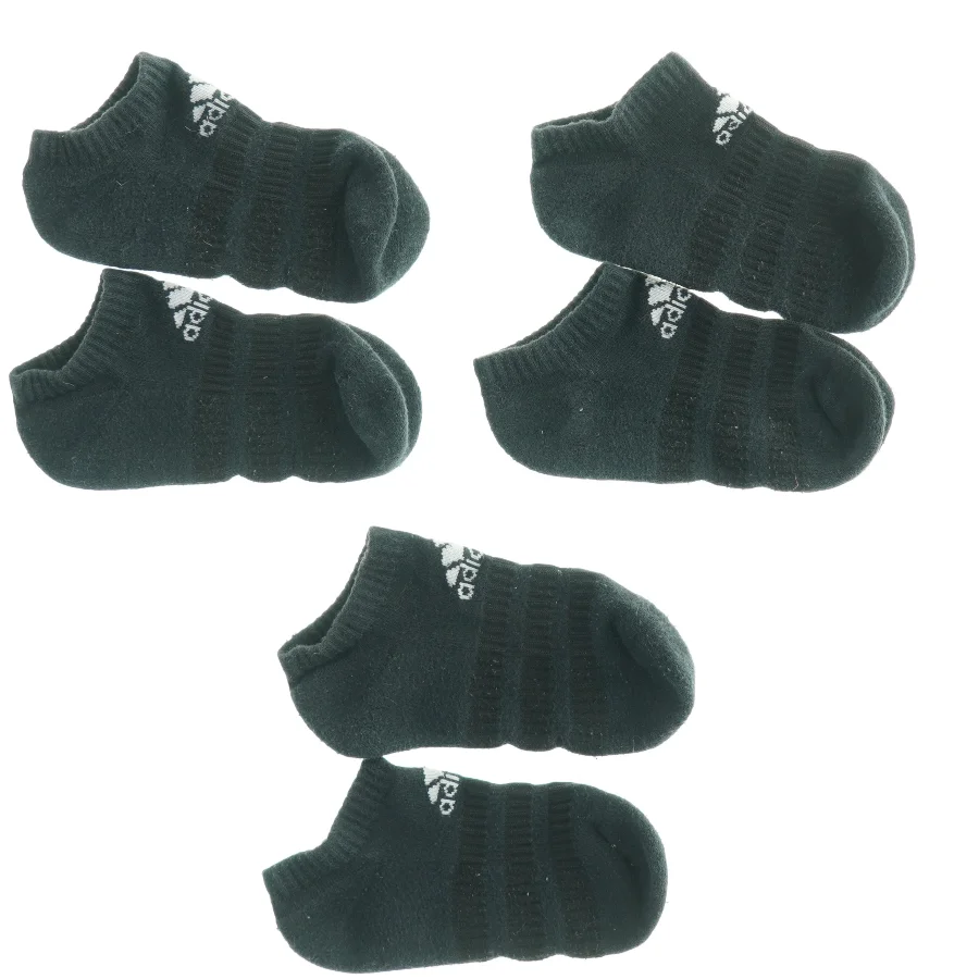 Adidas strømper (str. 24-25)