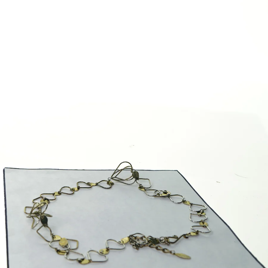 Halskæde fra Tomato (str. 31 cm)