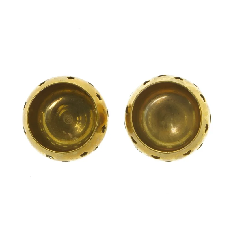 Guldfarvede lysestager (str. 7,5 x 5 cm)