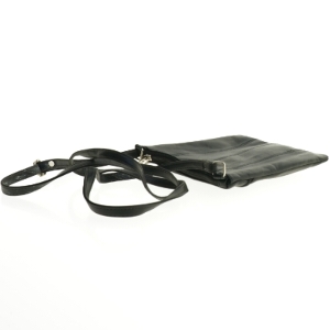 Sort skuldertaske i læder fra Coop (str. 18 x 20 cm)