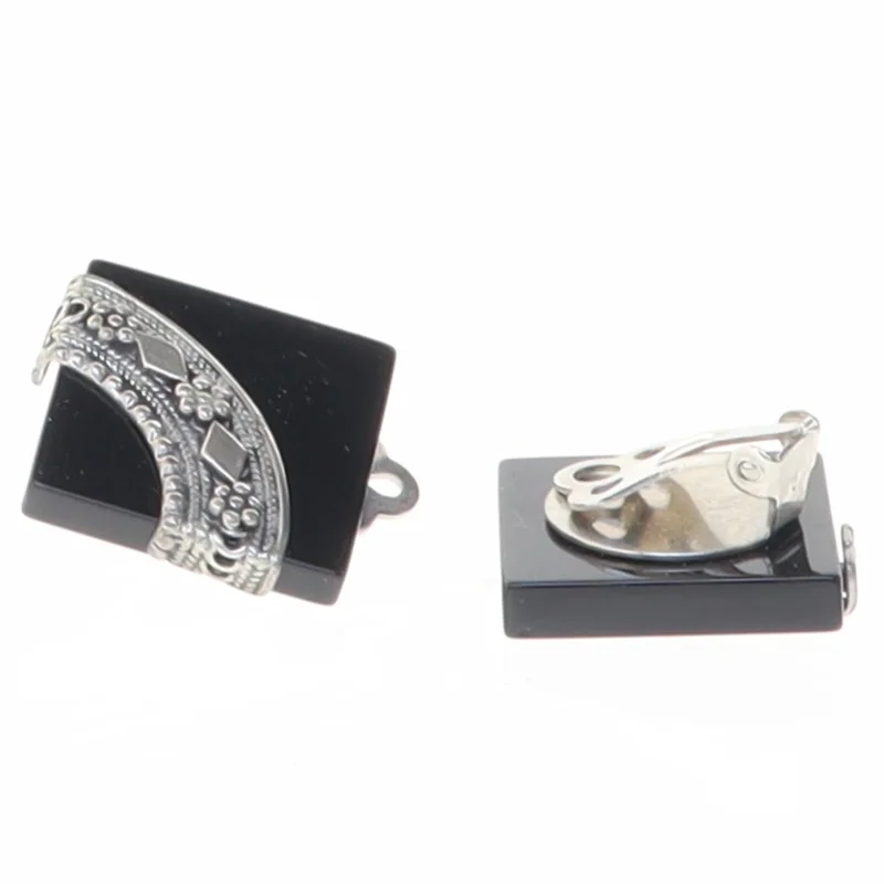 Øreringe med klips (str. 2 x 2 cm)