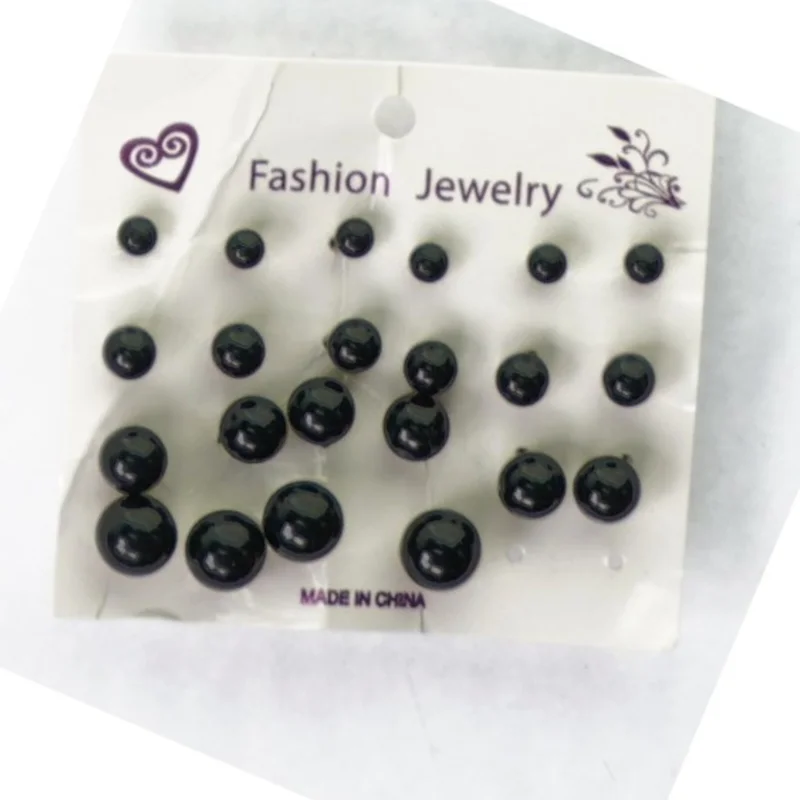 Ørestikker fra Fashion Jury (str. 9 x 8 cm)