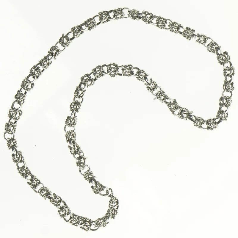 Sølvfarvet kædehalskæde (str. Ø 24 cm)
