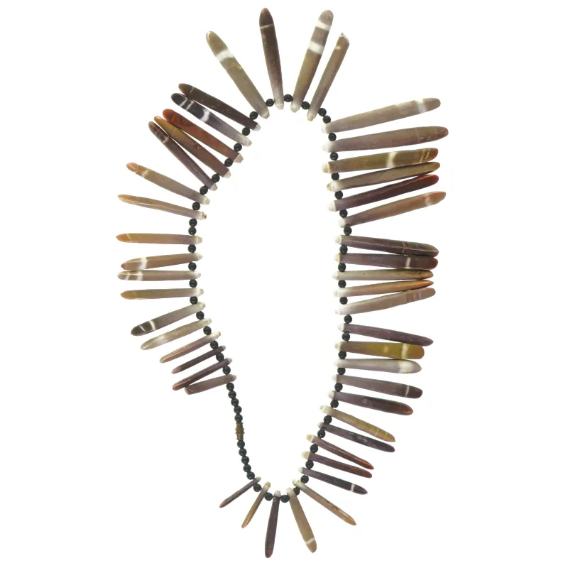 Halskæde (str. 24 x 5 cm)