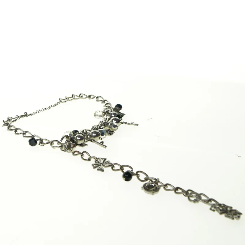 Halskæde (str. 22 x 44 cm)