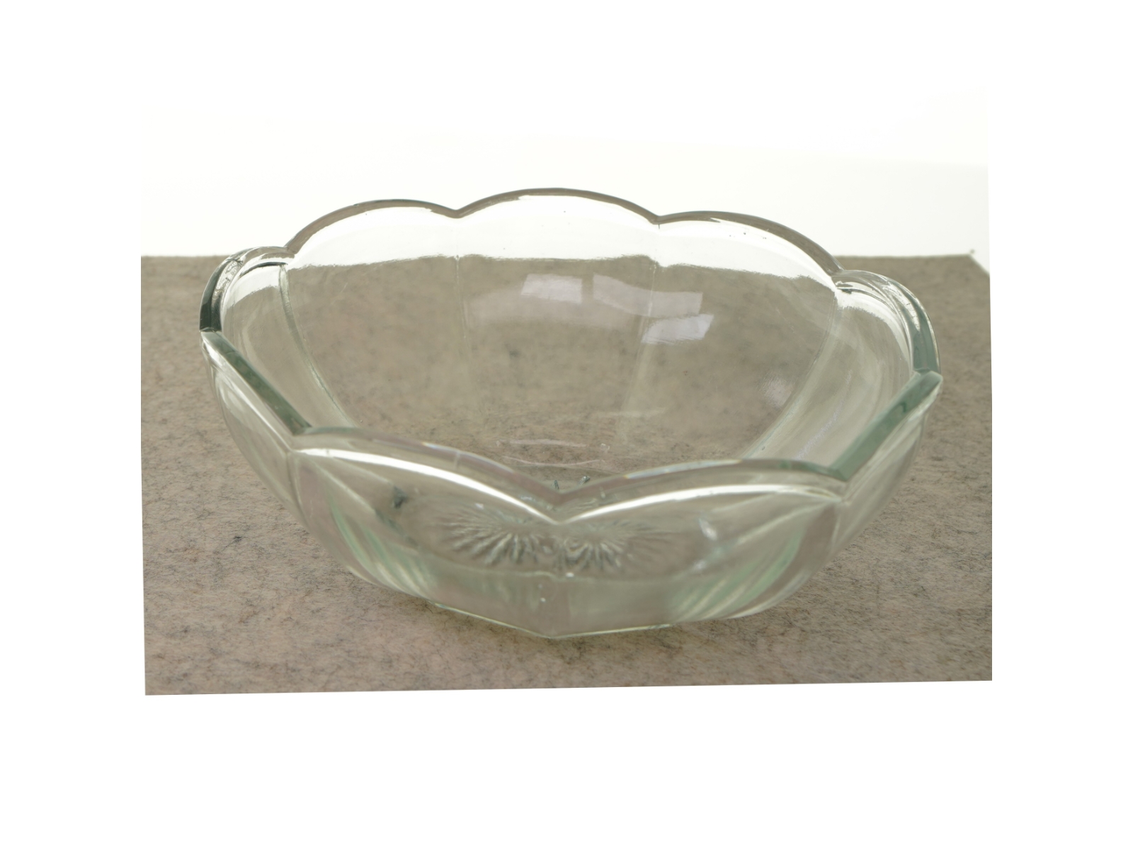 Glas skål (str. 20 x 7 cm)