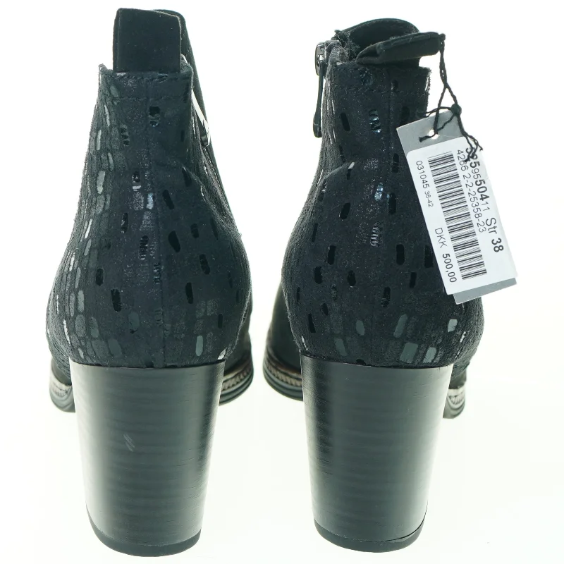 Støvler med hæl fra Marco Tozzi (str. 38)