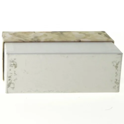 Jeopardy (str. 16 x 10 x 6 cm)