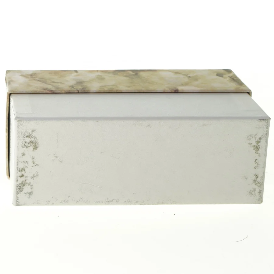 Jeopardy (str. 16 x 10 x 6 cm)