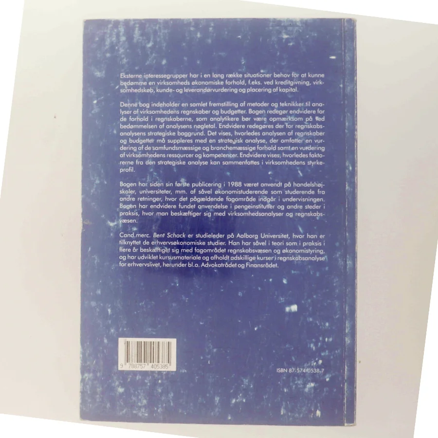 Regnskabsanalyse og virksomhedsbedømmelse af Bent Schack (Bog)