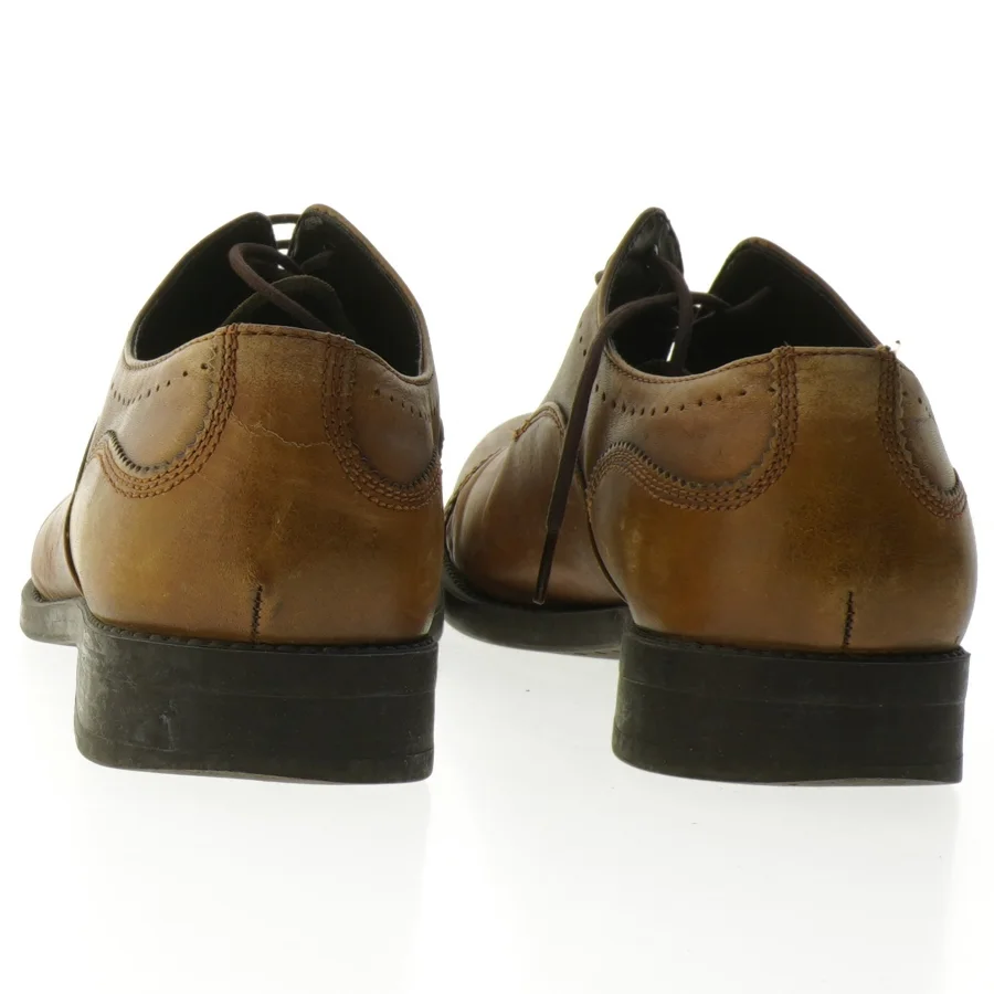 Brune herresko (str. 41)