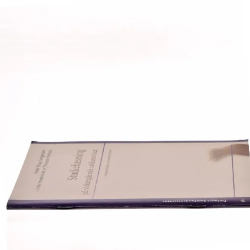 Studielæsning på videregående uddannelser : læsestrategier og læseteknikker (Bog)