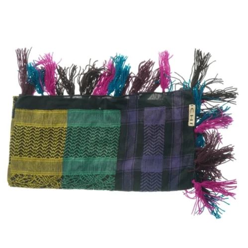 Ternet tørklæde med frynser fra Ichi (str. 95 x 95 cm)