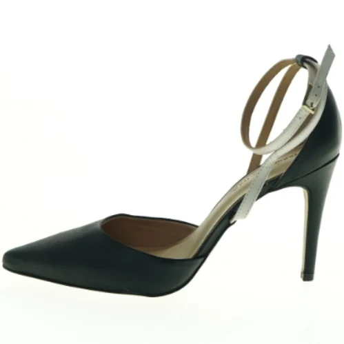 Huberto s. Müller stiletter med ankelrem (str. Otteogtredve)