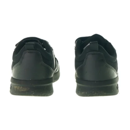 Sneakers fra Adidas (Str. 37)