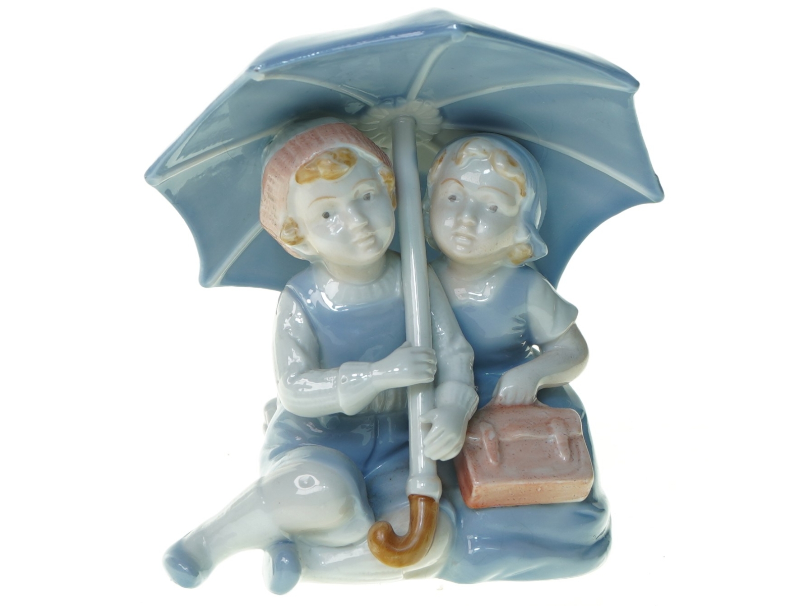 Figur - børn med paraply (str. 12 x 10 x 6 cm)