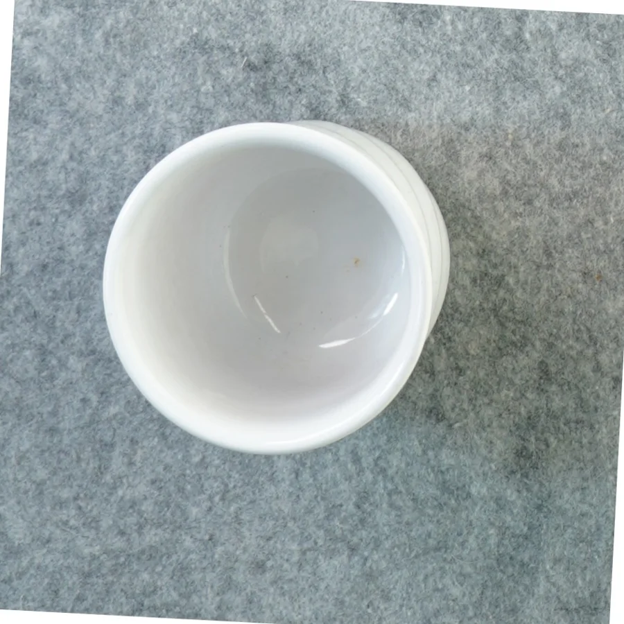 Urtepotteskjuler fra W Germany (str. 8 x 9 cm)