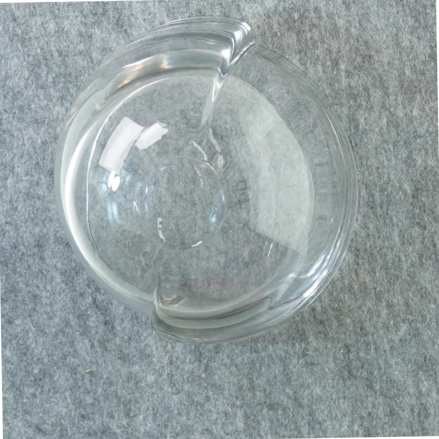 Skål i glas (str. 16 x 10 cm)