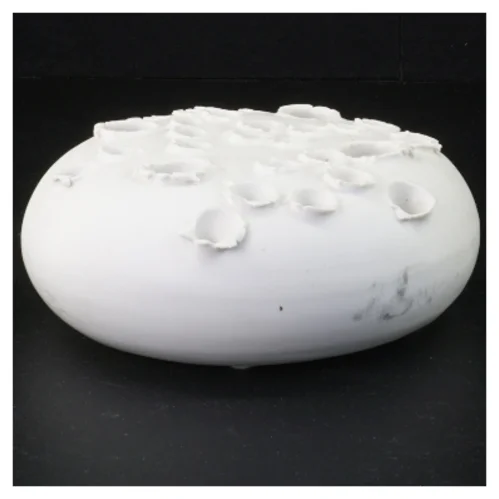 Hvid keramik vase fra Würtz (str. 17 x 6 cm)