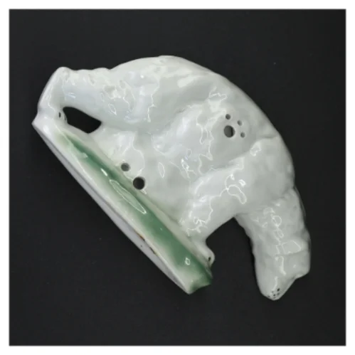 Porcelæns isbjørn figur (str. 23 x 13 x 8 cm)