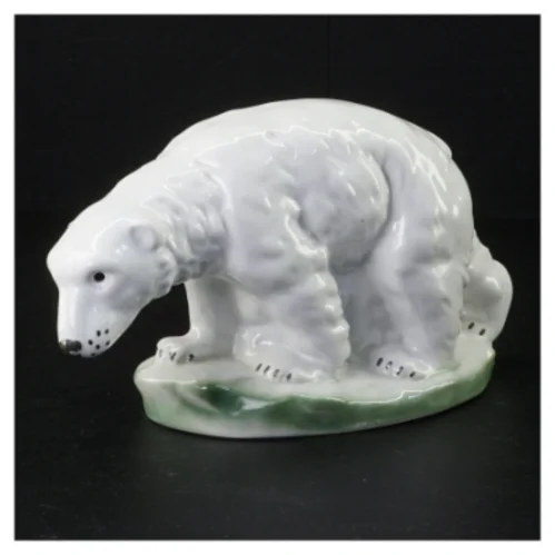 Porcelæns isbjørn figur (str. 23 x 13 x 8 cm)