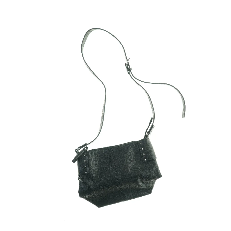 Sort skuldertaske med nitter fra Esprit (str. 23 x 21 x 12 cm)