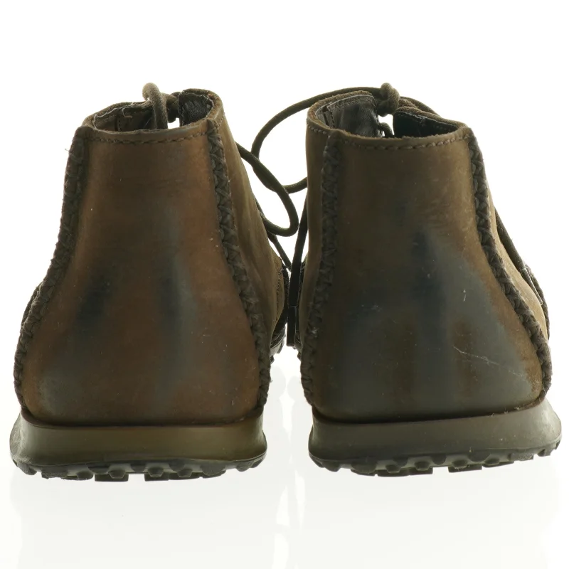 Sko fra Henri Lloyd (str. 42)