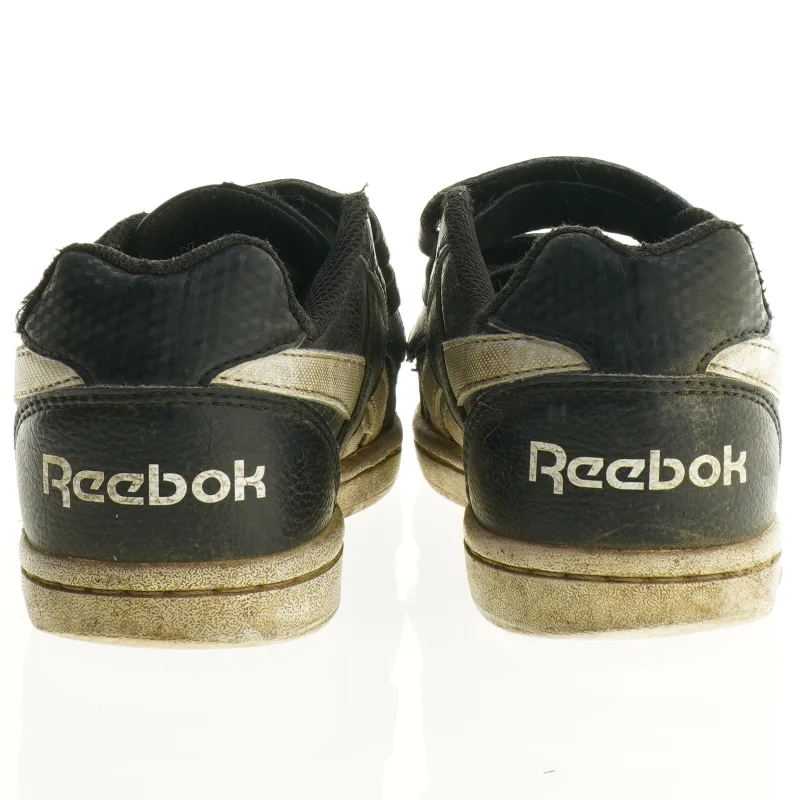 Sko fra Reebok (str. 33)