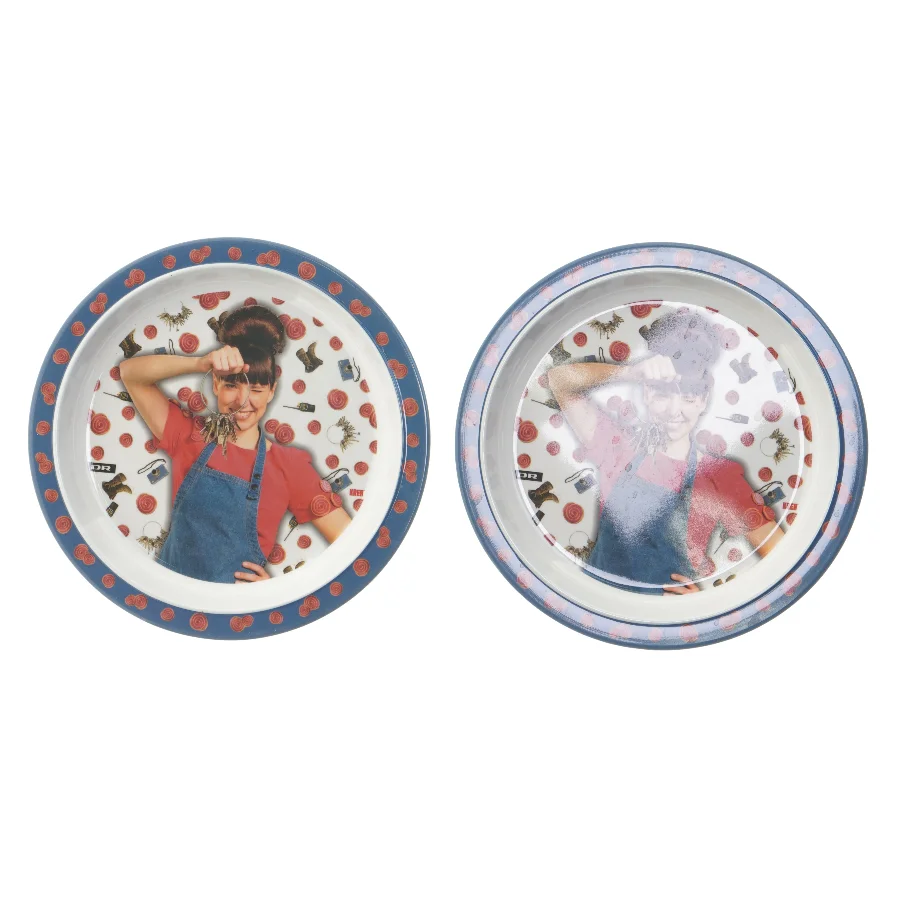Tallerkener med motiv fra DR (str. 2 stk Ø 21,5 cm)