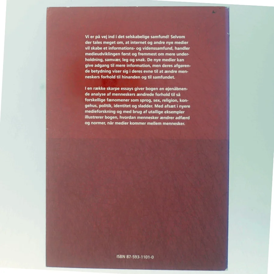 Faglitteratur Bog fra Samfundslitteratur, Roskilde Universitetsforlag, biofolia