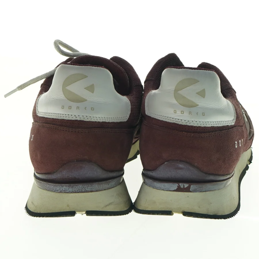 Brugte violette sneakers fra DRK (str. 46)