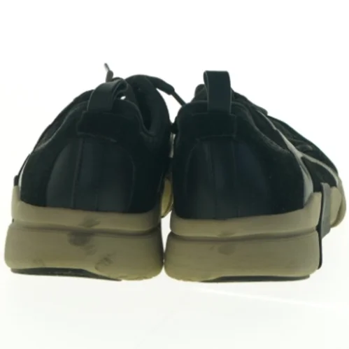 Brugte sorte sneakers fra Mark Nason (str. 46)