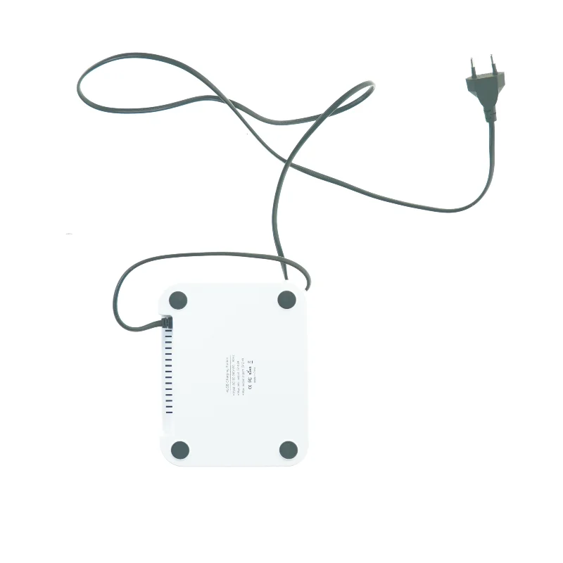 4 usb charging station (str. 15 x 13 x 8 cm)