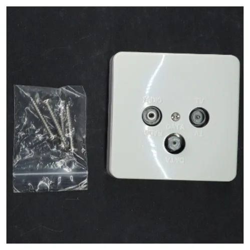 Antenneudtag og monteringsrammer fra Solar (str. 21 styk)