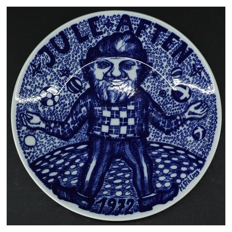Dekorativ porcelænstallerken med motiv fra Herman Stilling (str. Ø. 20 cm)