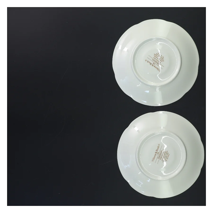 Sæt med kopper og underkopper fra Villeroy & Boch (str. Ø 16,5 cm)
