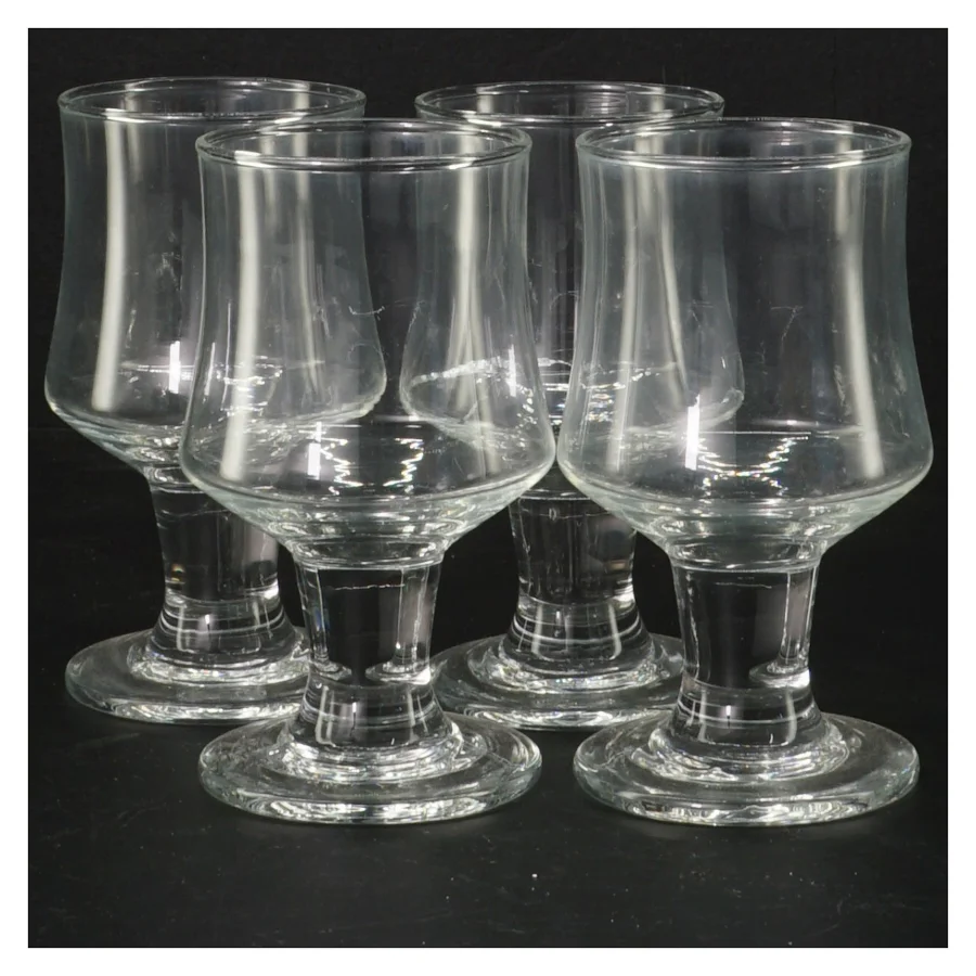Glas sæt (str. 11,5 cm. 4 styk)