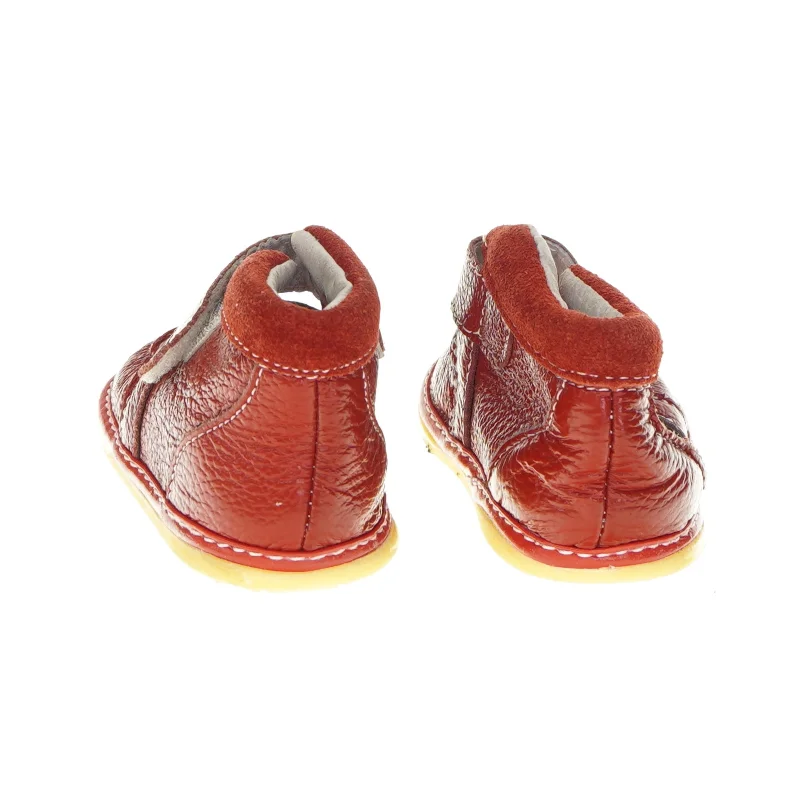 Sutsko til barn (Str. 20)