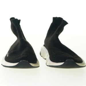 Sko fra Balenciaga (str. 29)